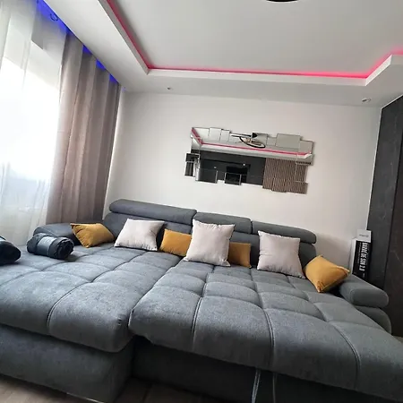 Tres Bel Premiumsteinbach-parking Apartamento *